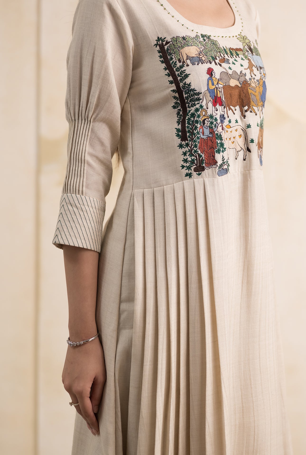 Handcrafted Kurta Set with Pastoral Embroidery & Green Dupatta