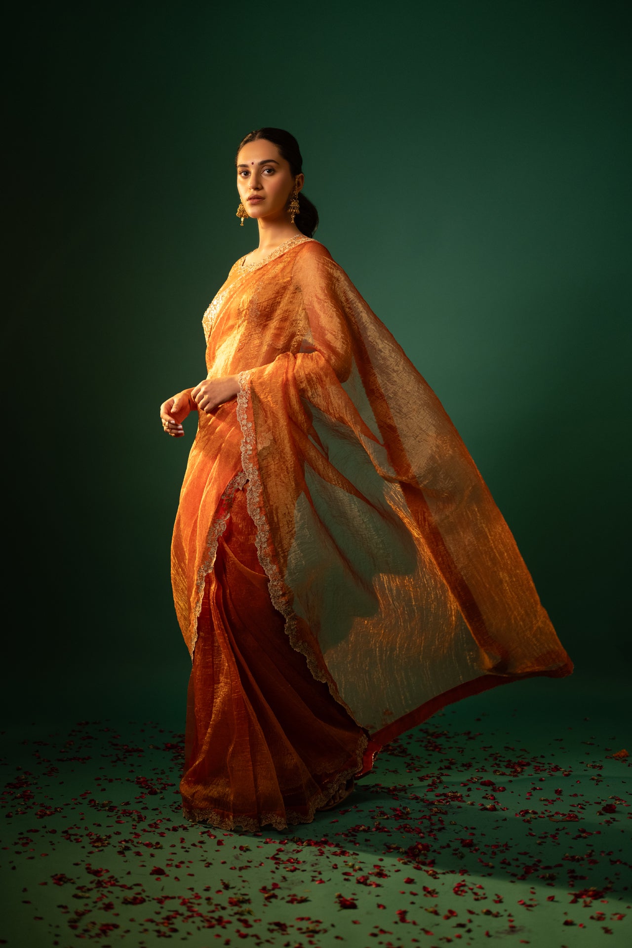 Crushed Tissue Zari Work Saree