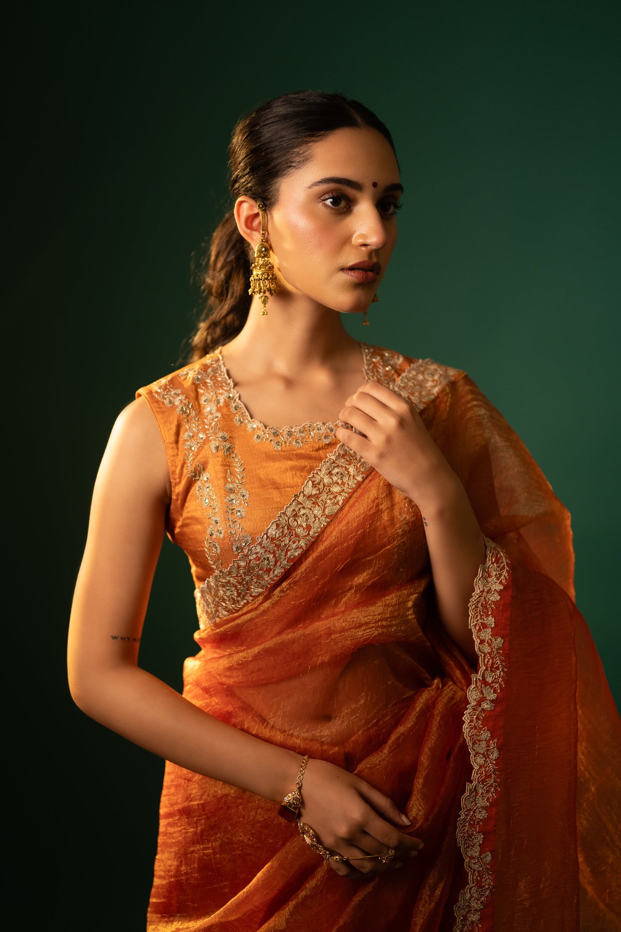 Crushed Tissue Zari Work Saree