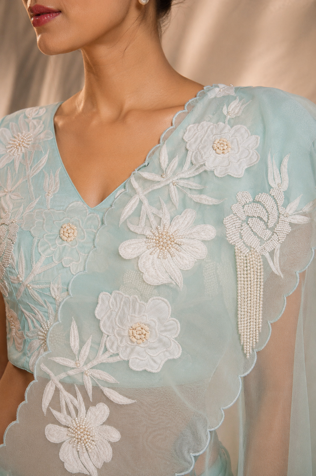 Pearl Bloom Drape Silhouette