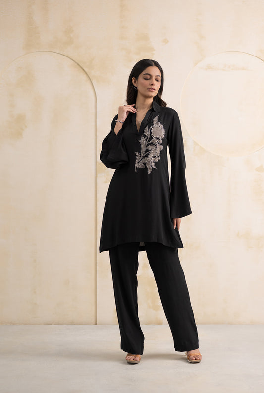 Black Double Georgette Set with Appliqué Detailing