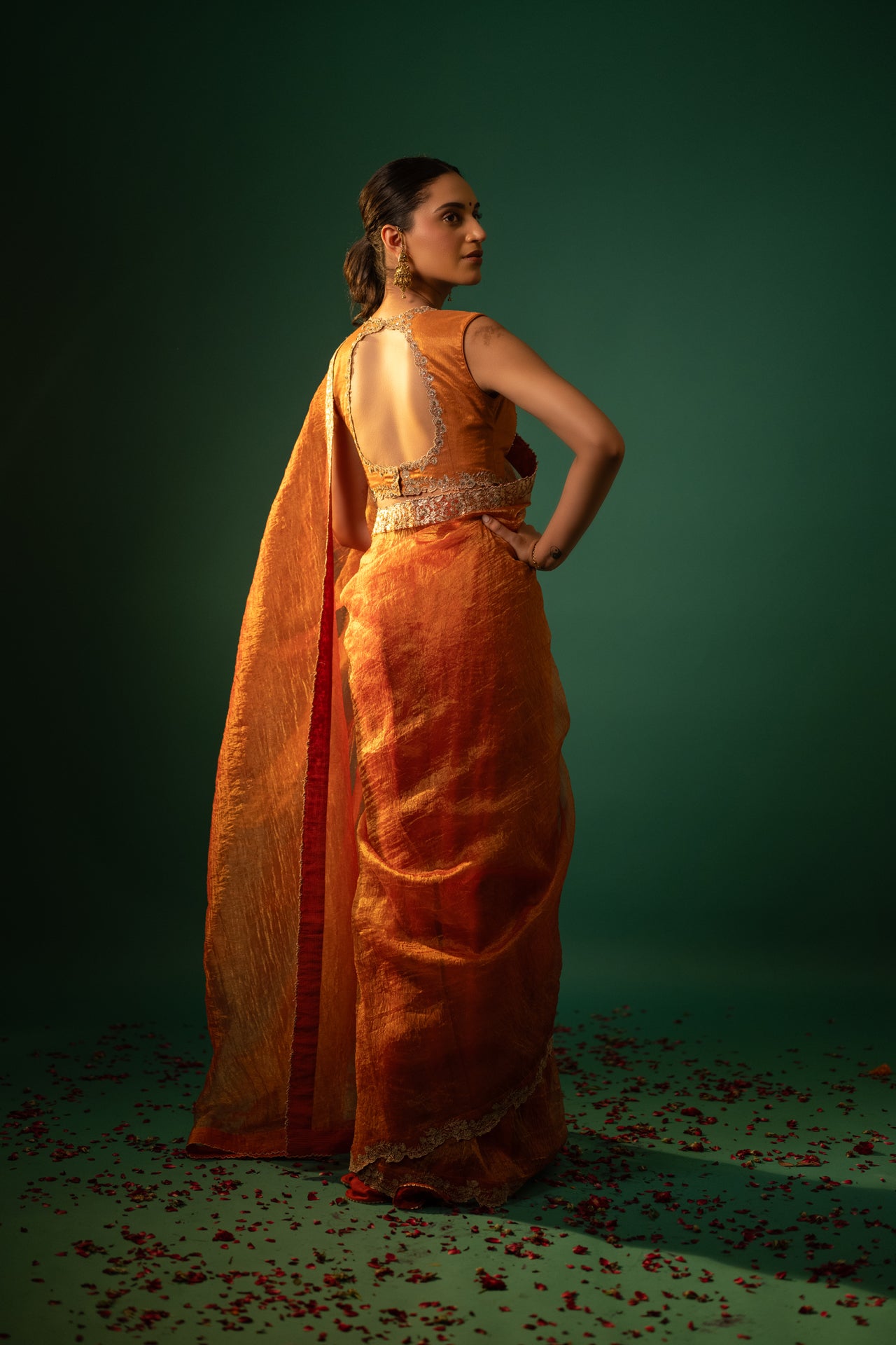 Crushed Tissue Zari Work Saree